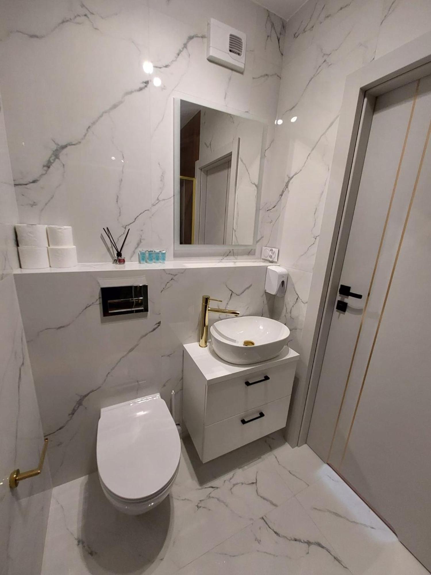 Posnania Parking Samodzielne Zameldowanie 24h Apartament *